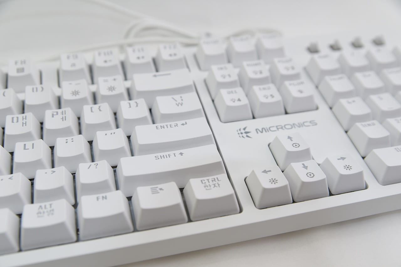 keyboard, mechanical keyboard, white keyboard, micronics keyboard, gaming keyboard, keyboard, mechanical keyboard, mechanical keyboard, mechanical keyboard, mechanical keyboard, mechanical keyboard on Frame Rate Vault
